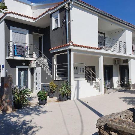 Jeli Apartments 斯塔利格拉德-帕克利尼卡 外观 照片